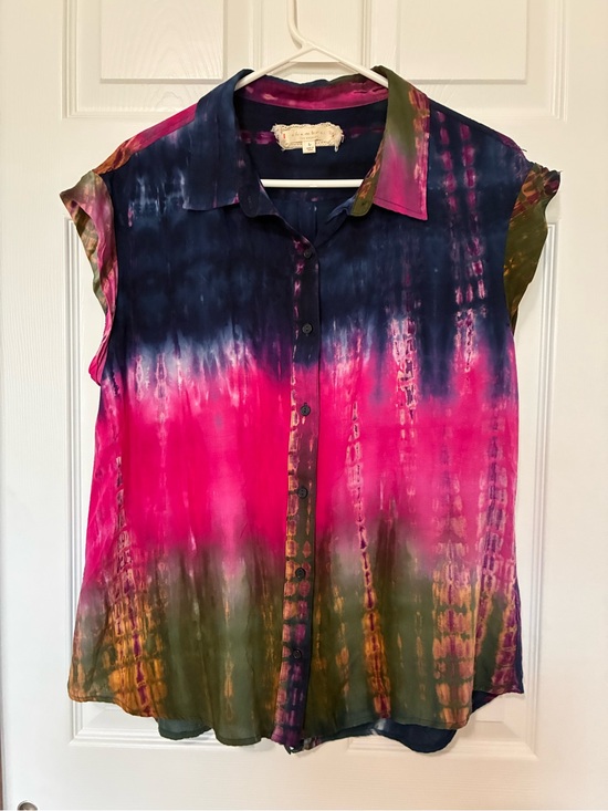 Chambrai Tops - CHAMBRAI LOS ANGELES Blouse Women's Sz L Colorful Tie Dye Cap Sleeve Button Down